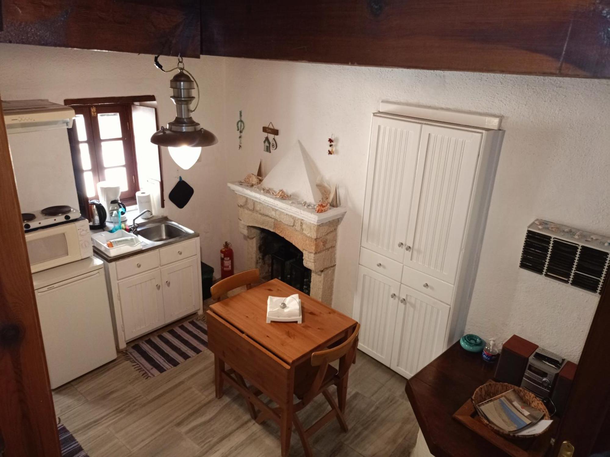 Kissamitakis Guesthouse 모넴바시아 외부 사진