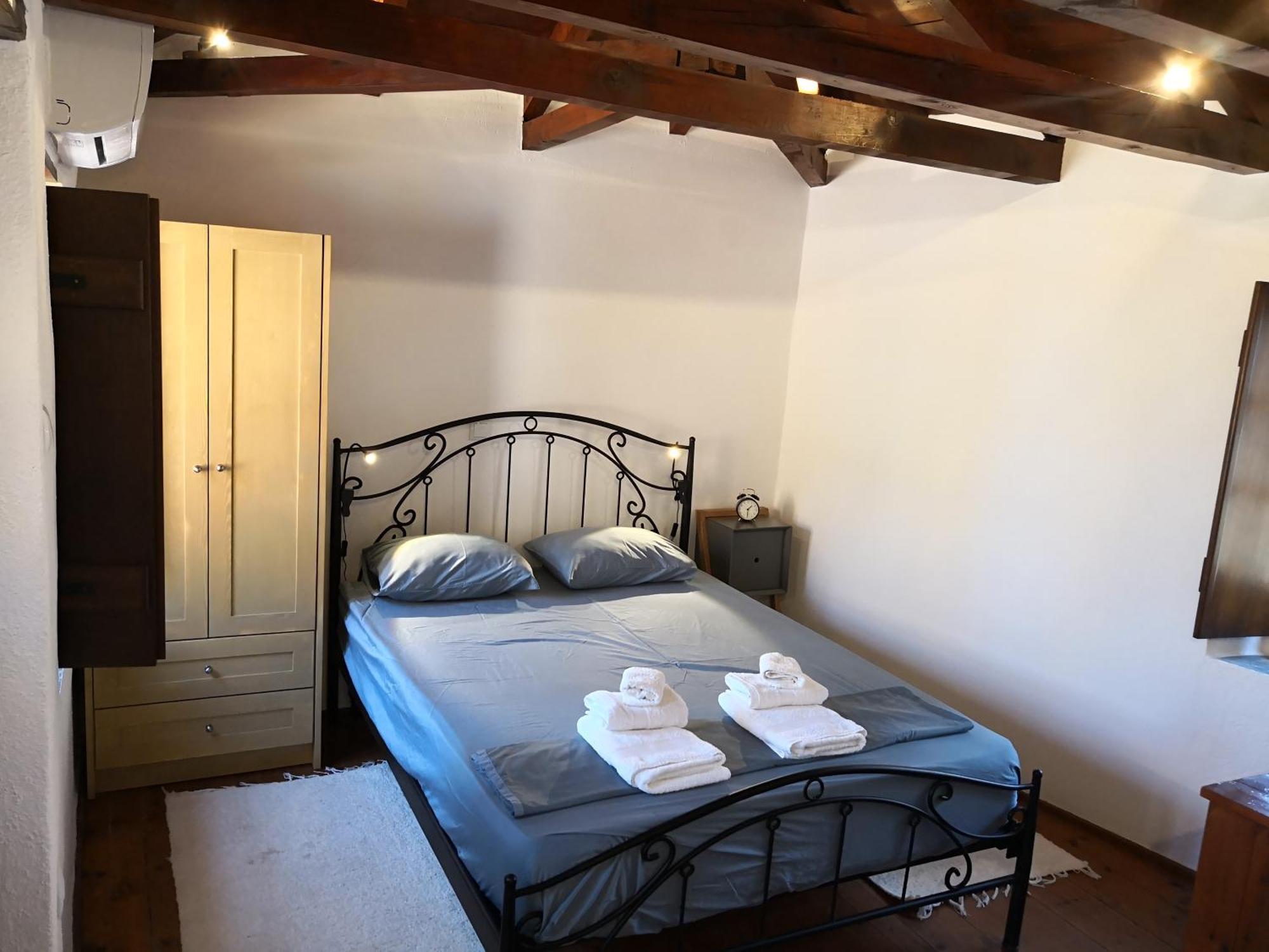 Kissamitakis Guesthouse 모넴바시아 외부 사진