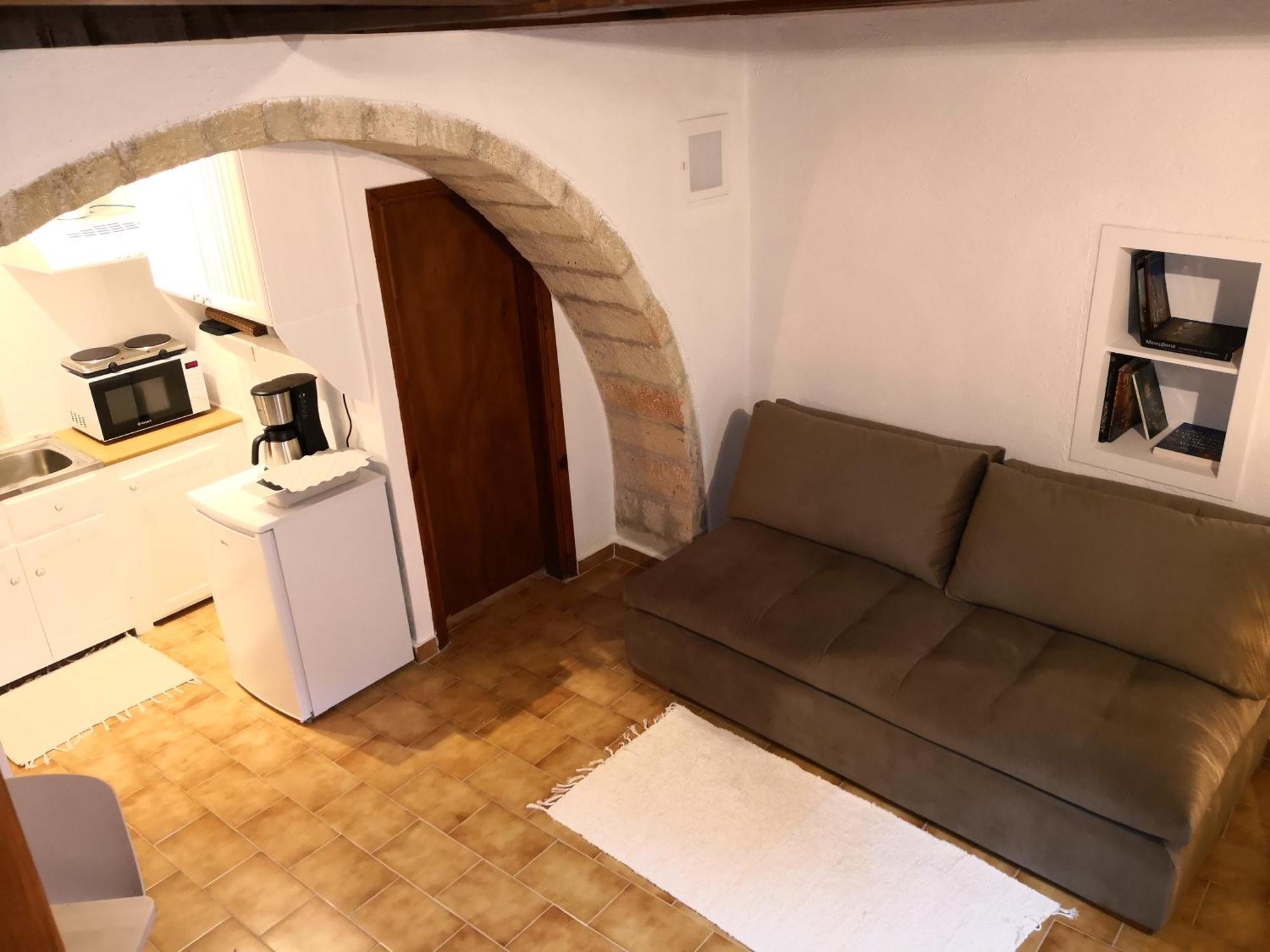 Kissamitakis Guesthouse 모넴바시아 외부 사진